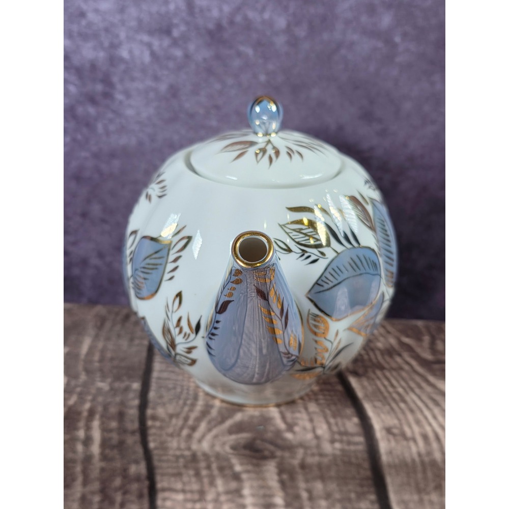 Vintage Imperial Porcelain Moon Teapot LFZ Lomonosov Handpainted 20 fl oz - Picture 2 of 11